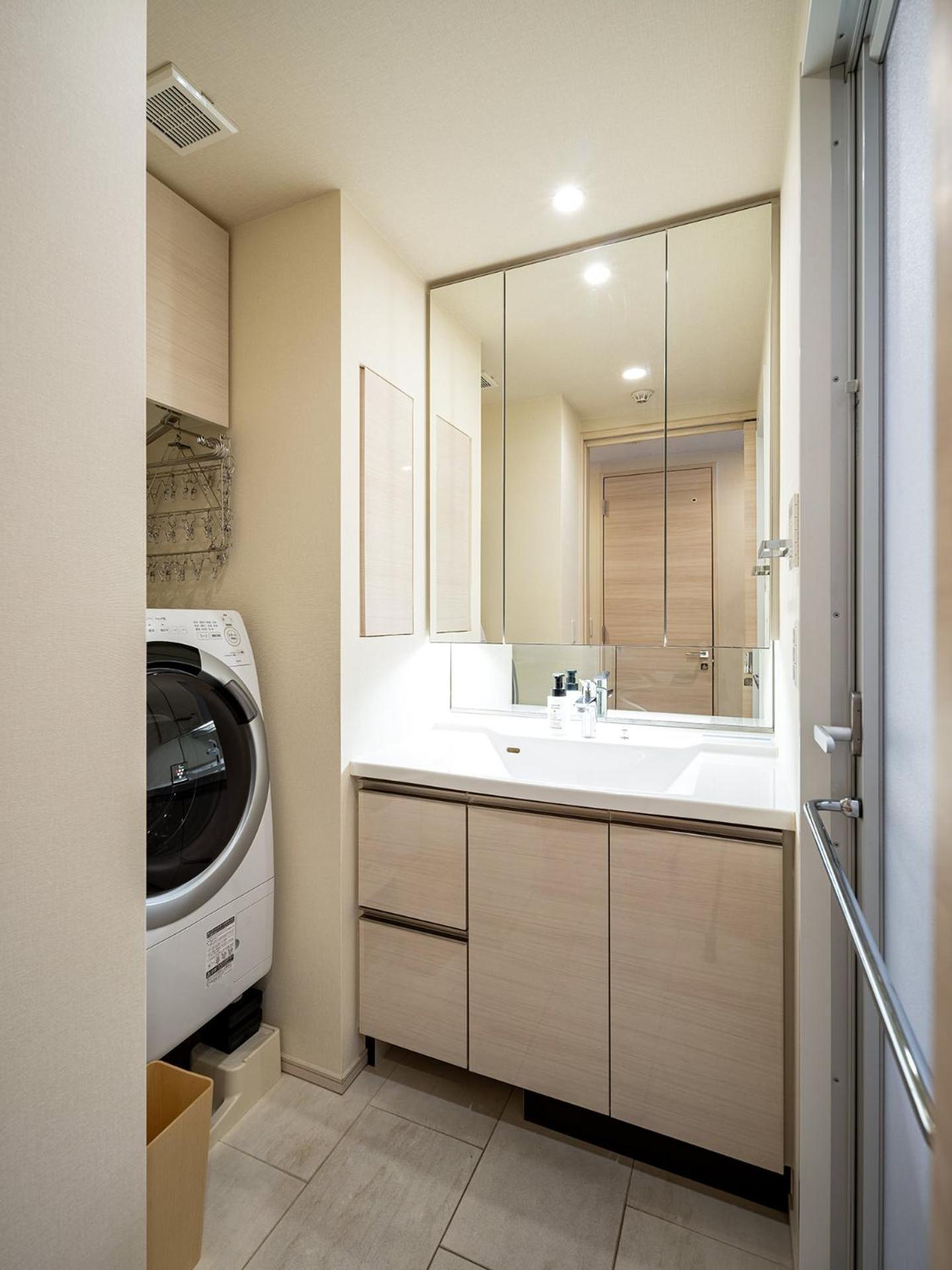 Section L Shibuya Apartment